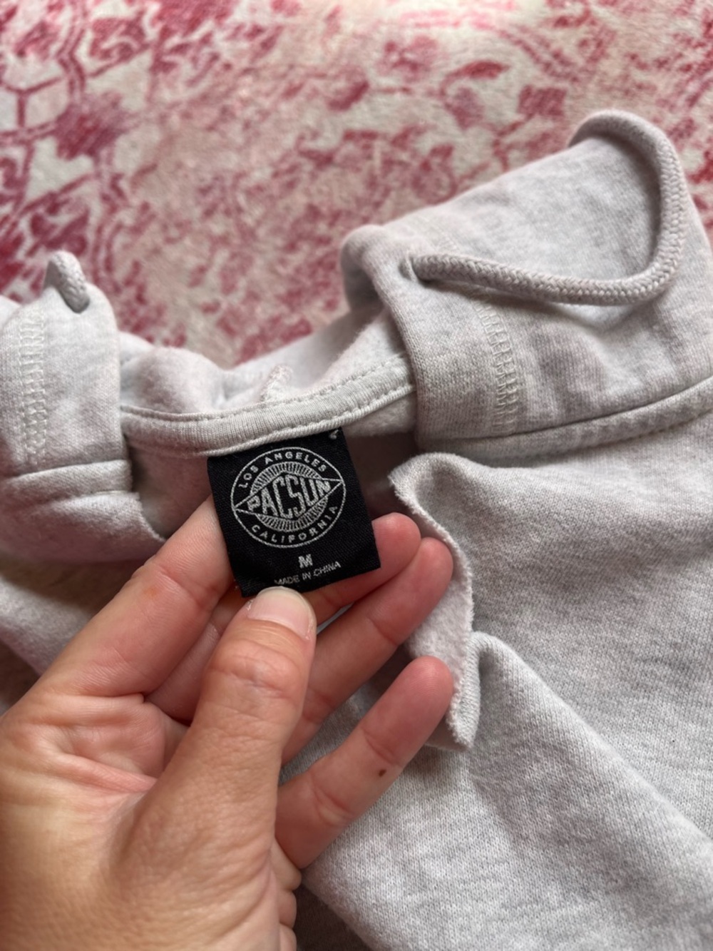 PacSun Light Gray Cropped V-Neck Hoodie - Picture 6 of 7